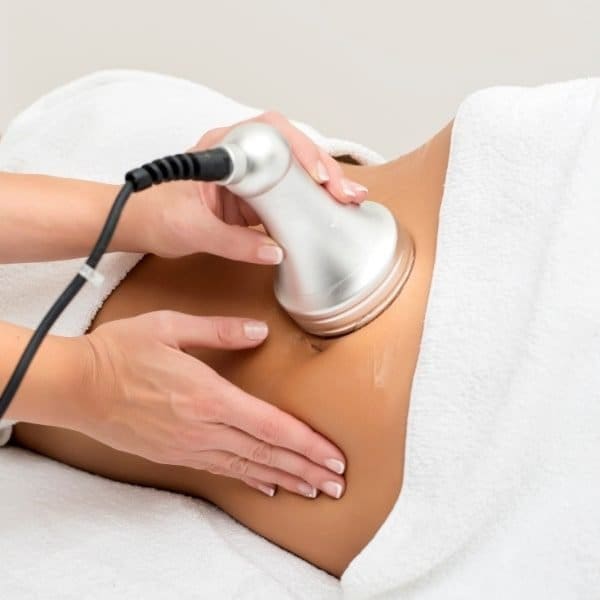 Hidrolipocavitação para Gordura Localizada e Celulite